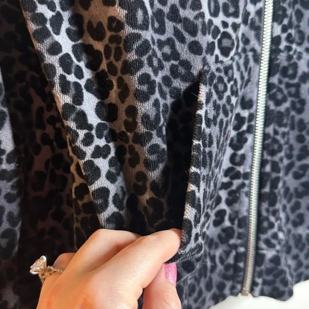 Style-co Women's Black and Grey Jacket